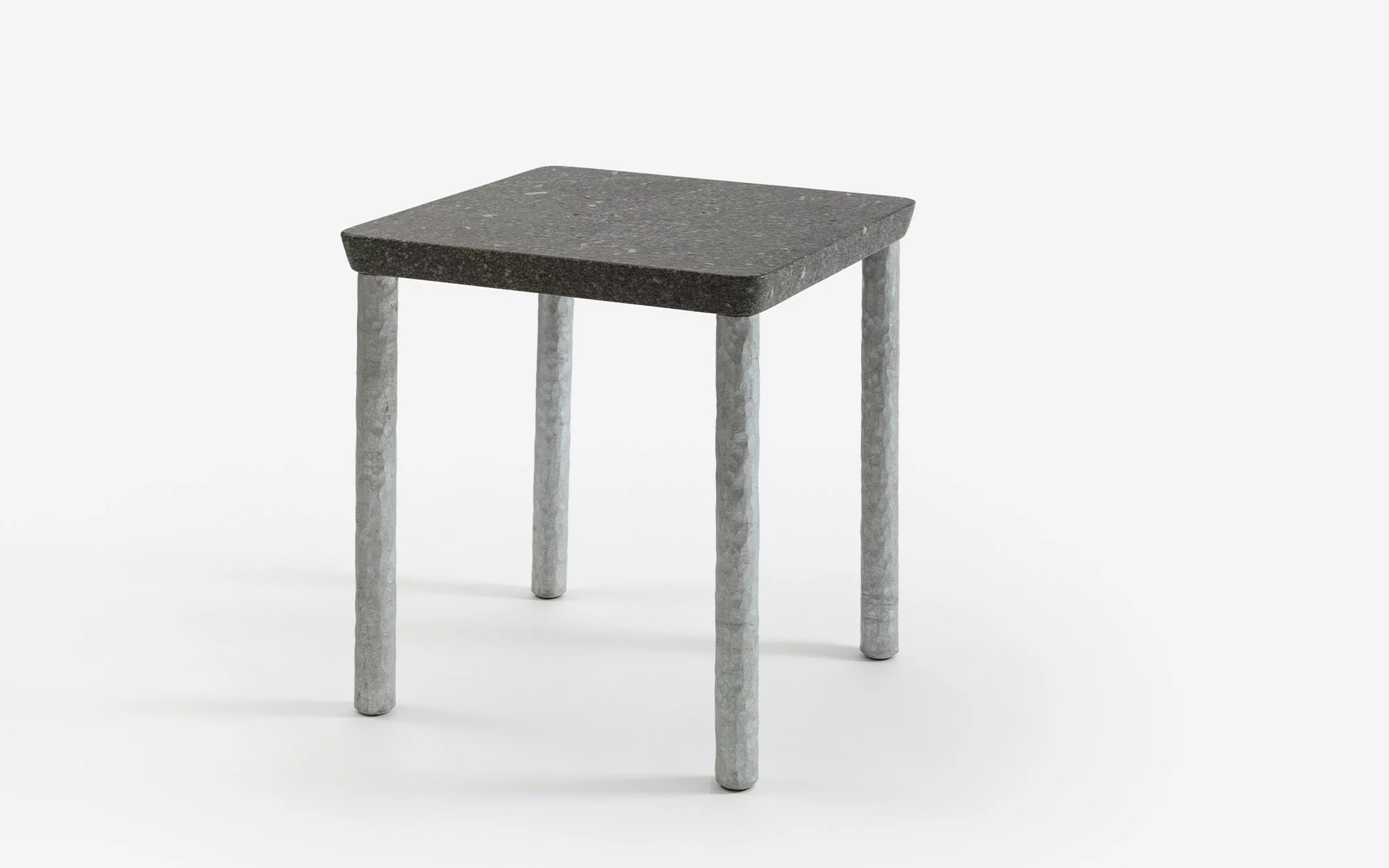 Granite Side Table - Ronan Bouroullec - Coffee table - Galerie kreo