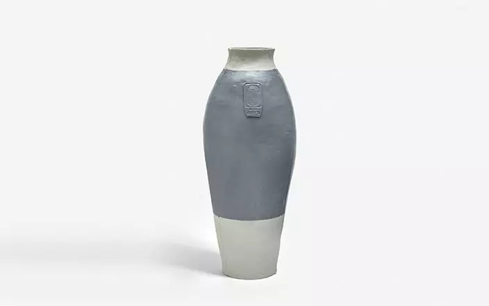 Colored Vases RAL 7001 (PEARL GREY) - Hella Jongerius - Object - Galerie kreo